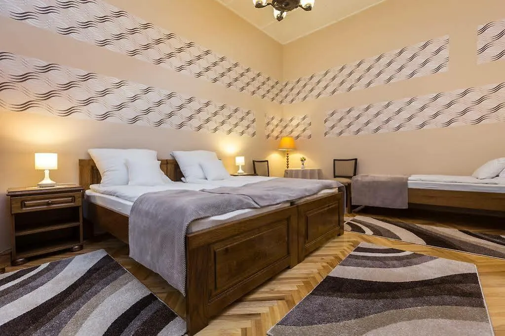 Belvarosi Apartman Apartamento Szeged