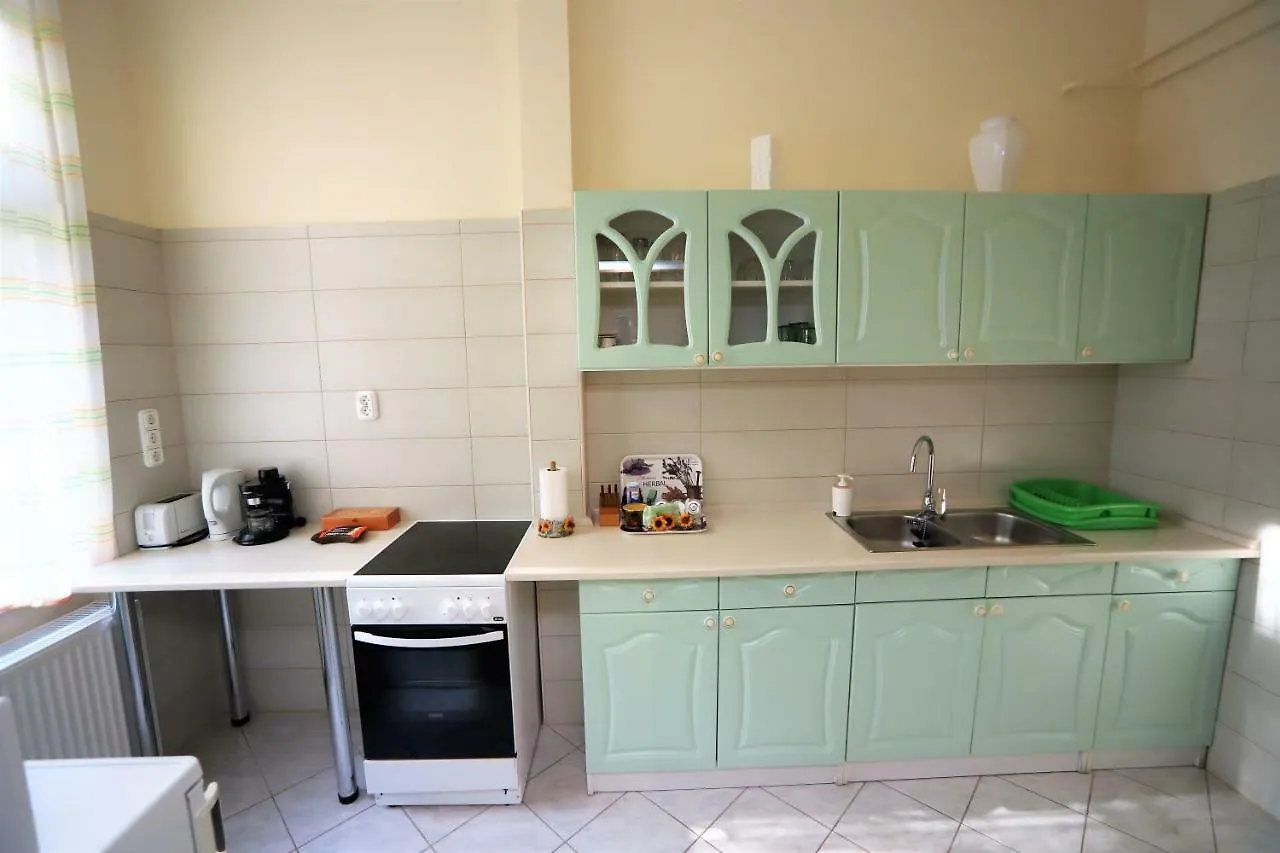 Belvarosi Apartman Apartamento Szeged
